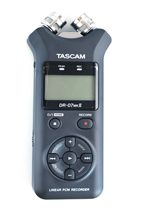TASCAM - DR-07 Mark II portable recorder + 16 GB micro SD card - USED